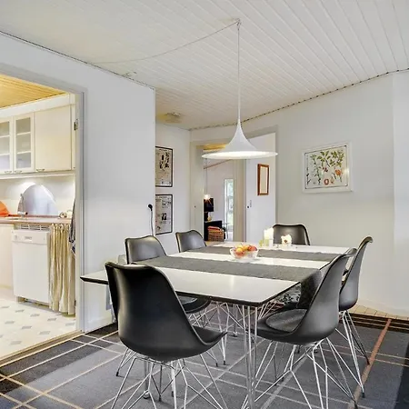 Four-bedroom In Nyaraló Gedser