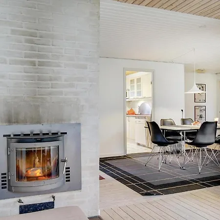 Four-bedroom In * Gedser