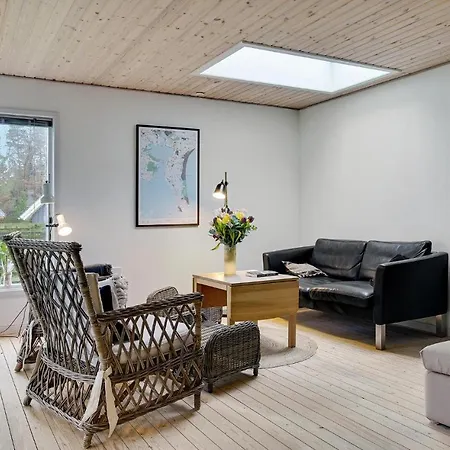 Nyaraló Four-bedroom In Gedser